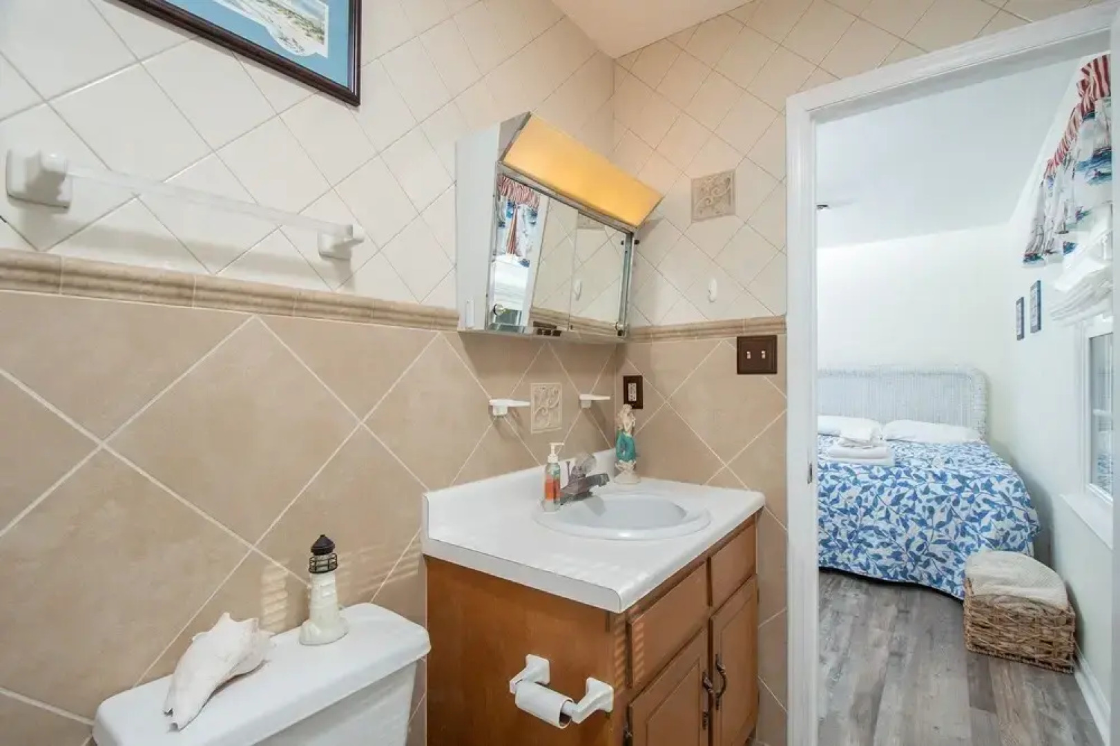 Close Enough 3 Bedroom Home by RedAwning