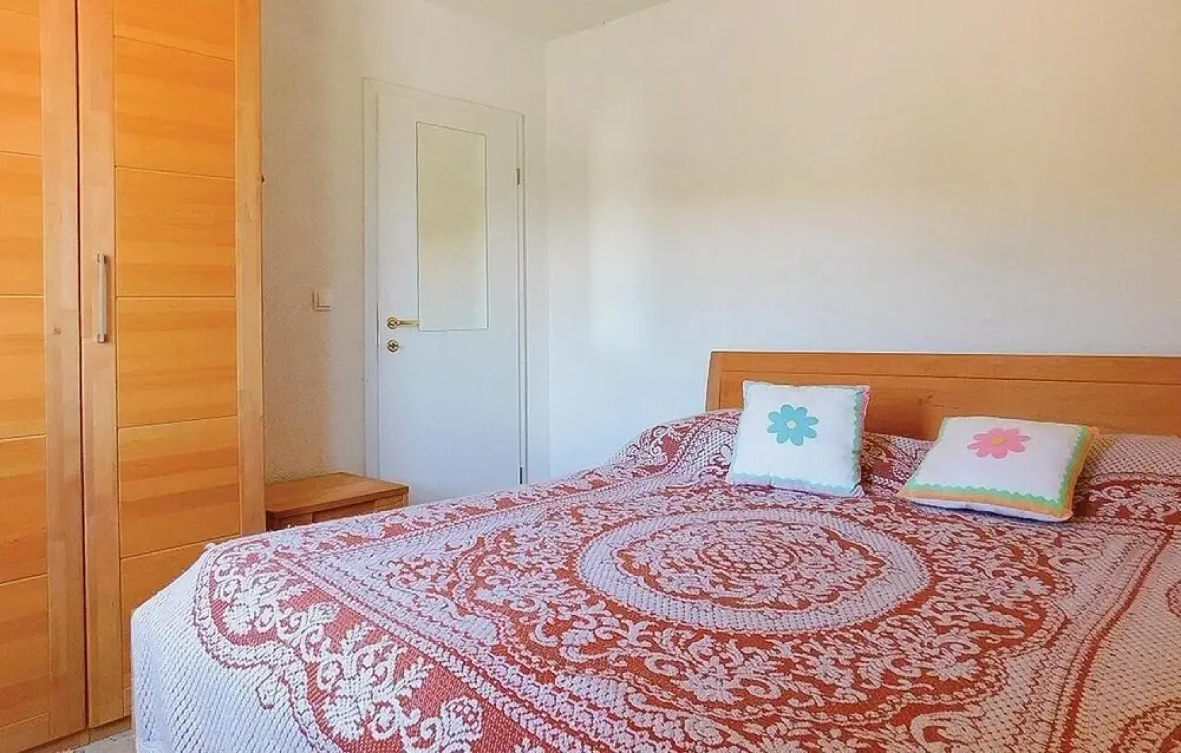 Amazing Home in Zastrazisce With 2 Bedrooms