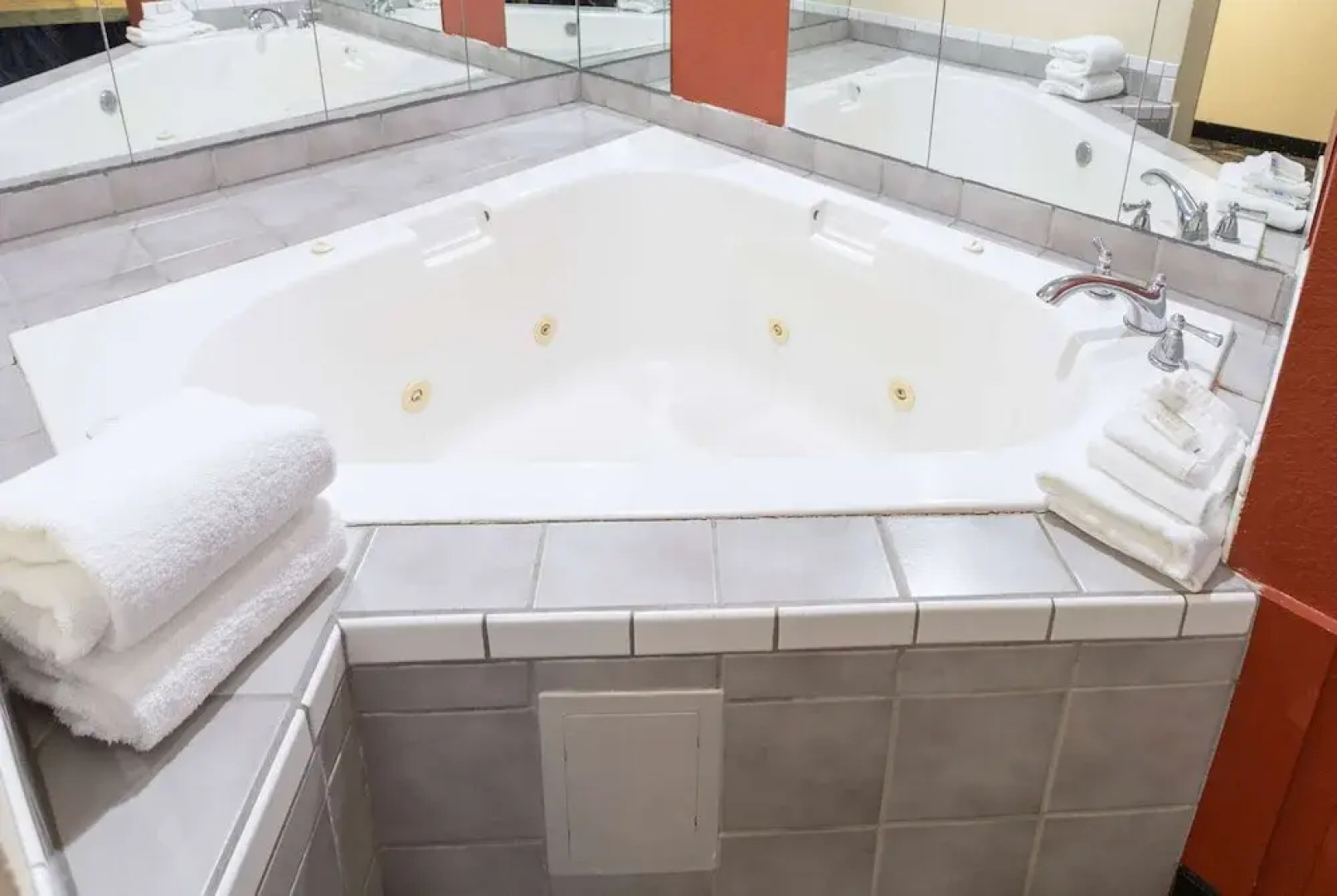 Super 8 Big Rapids MI