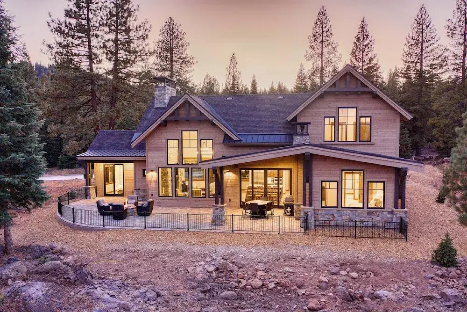 Gorgeous New-build In Schaffers Mill 4 Bedroom Home