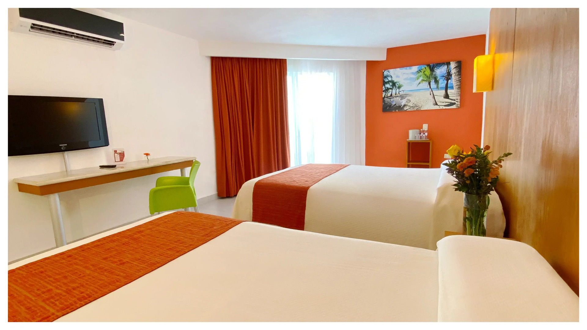 Отель Adhara Express