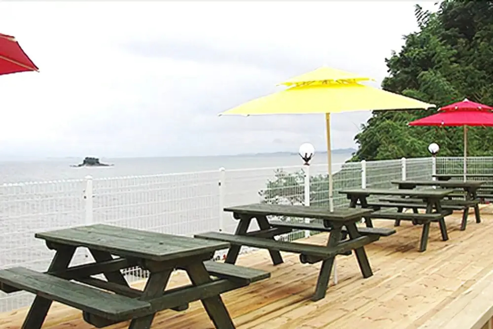 Taean Log House Pension