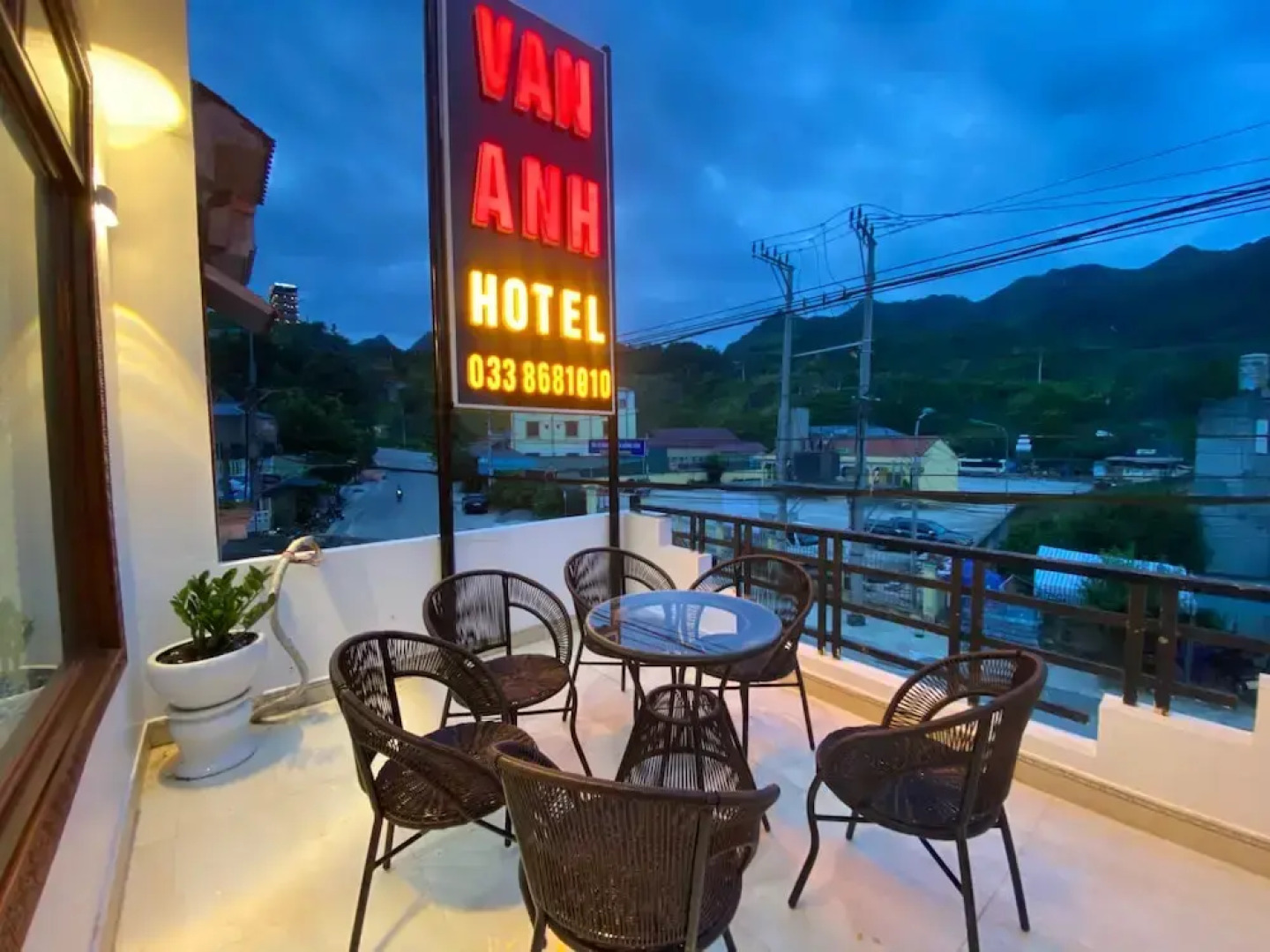 Van Anh Hotel