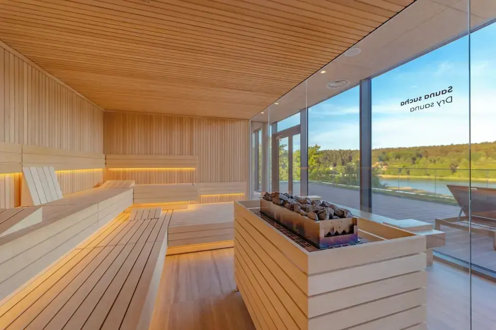 Hotel GLAR Conference & SPA