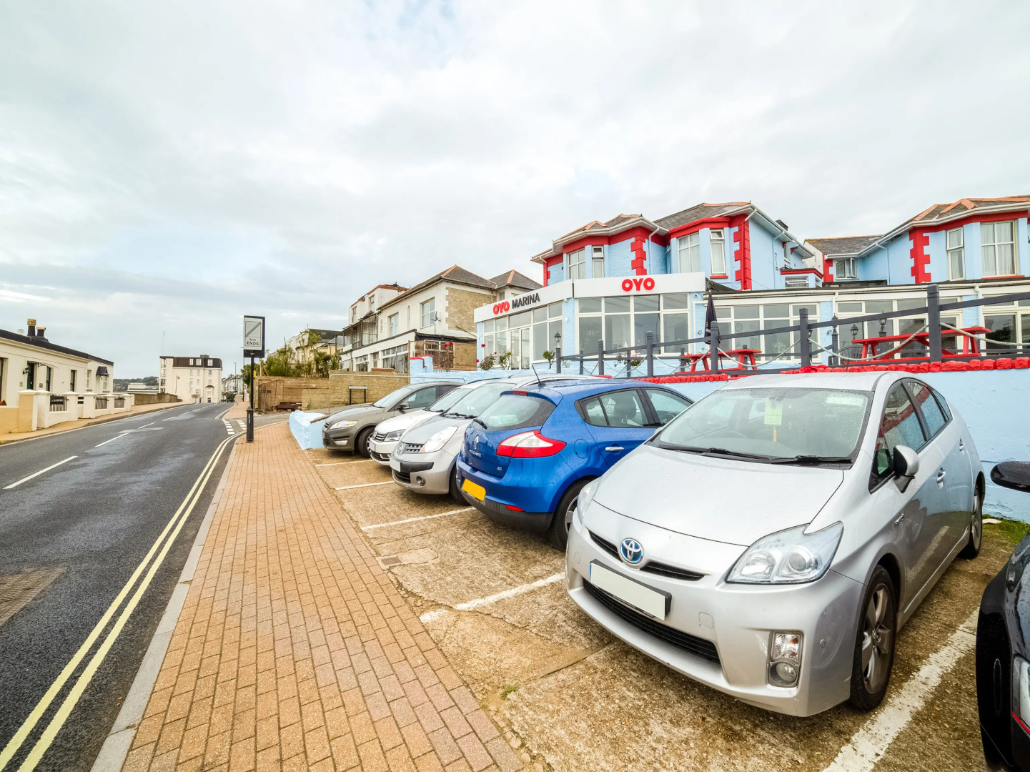 OYO Marina
