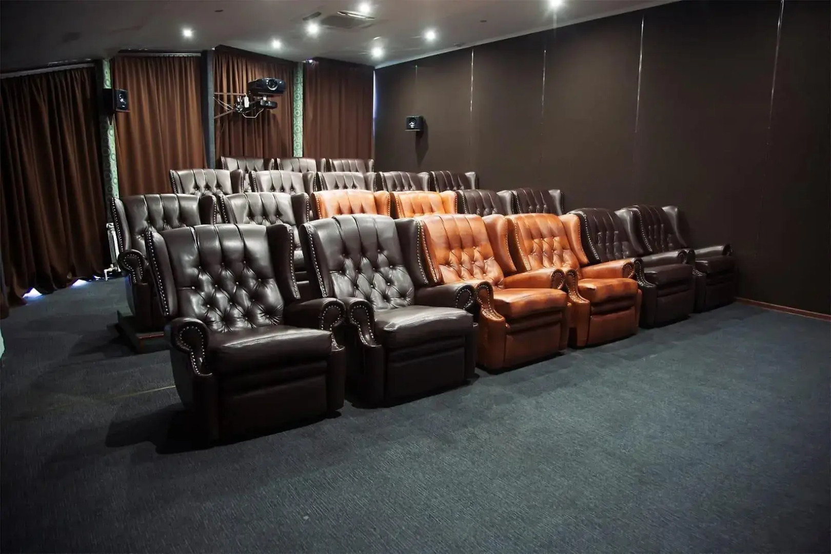 Mandarin Hotel & Fitness Center