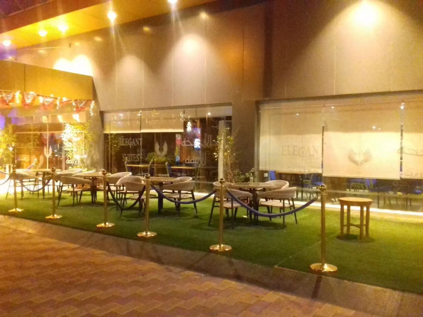 Elegant Suites Hotel