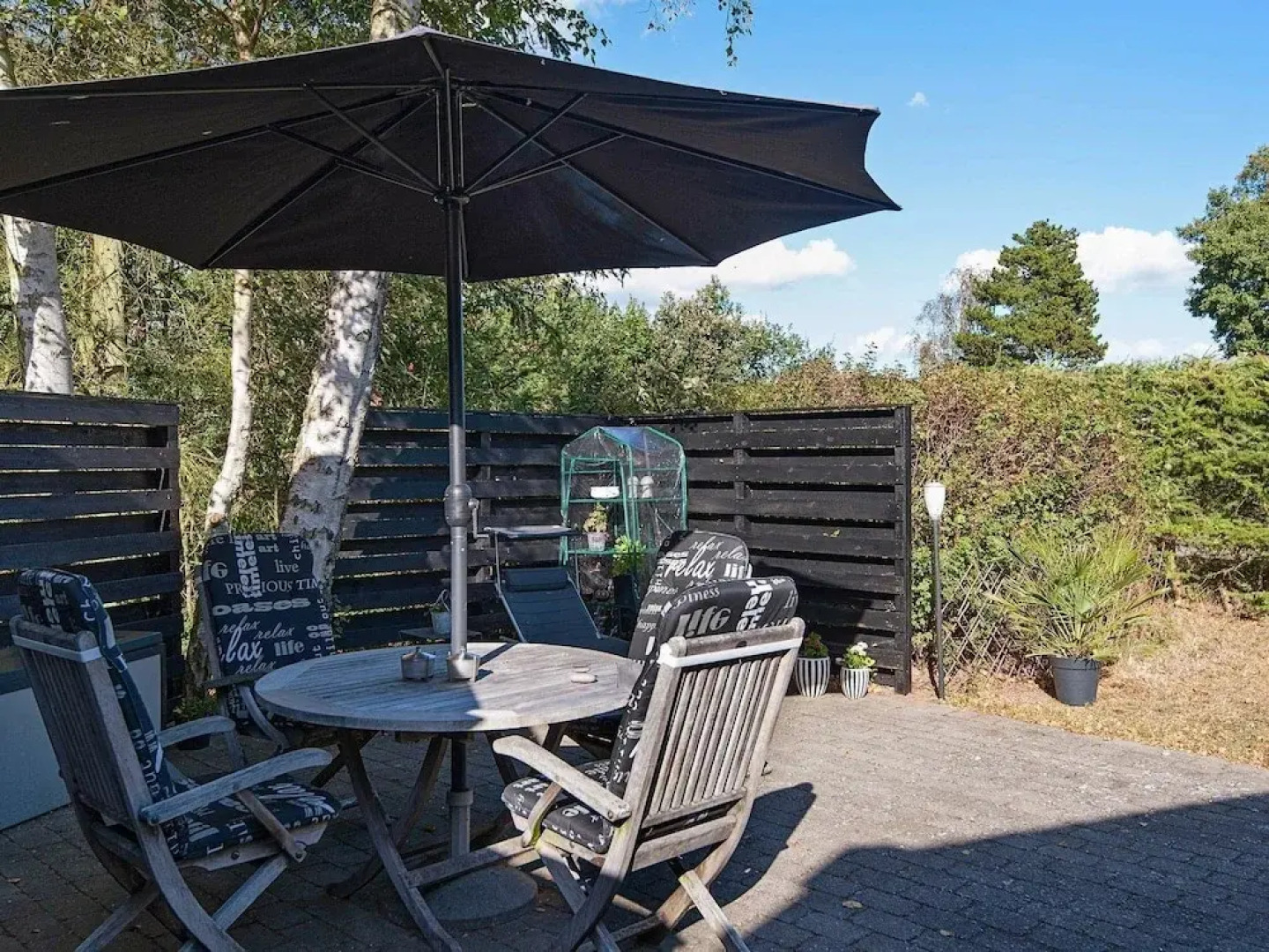 Stunning Lakeside Holiday Home in Skanderborg