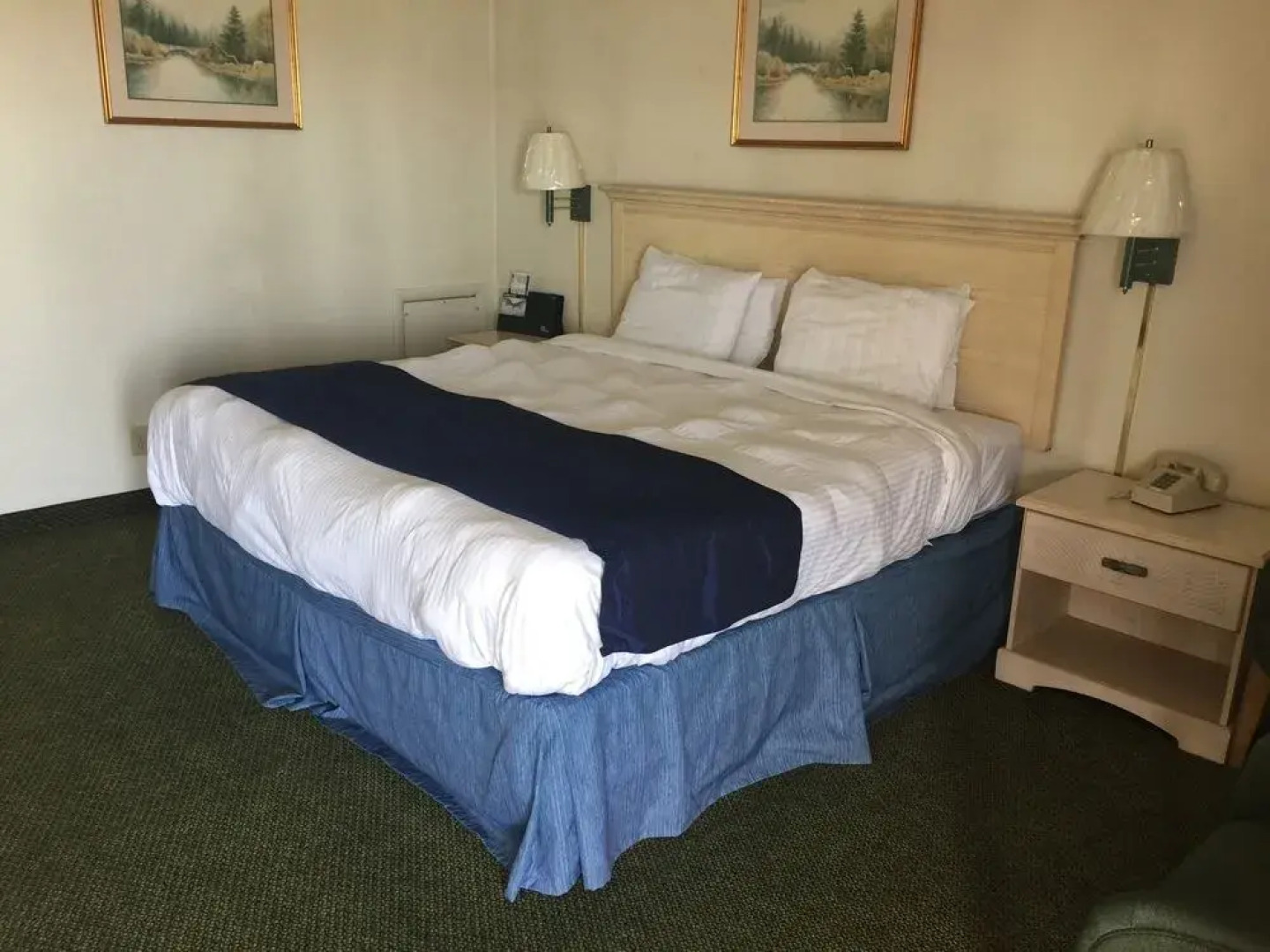 Americas Best Value Inn & Suites - East Toledo/Millbury