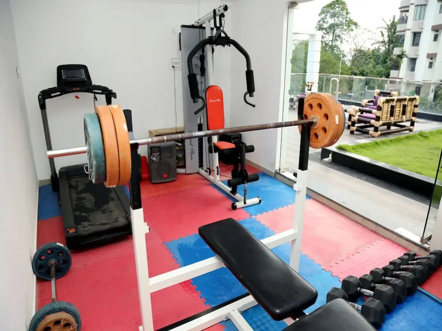 OYO 5566 The Blu Bell