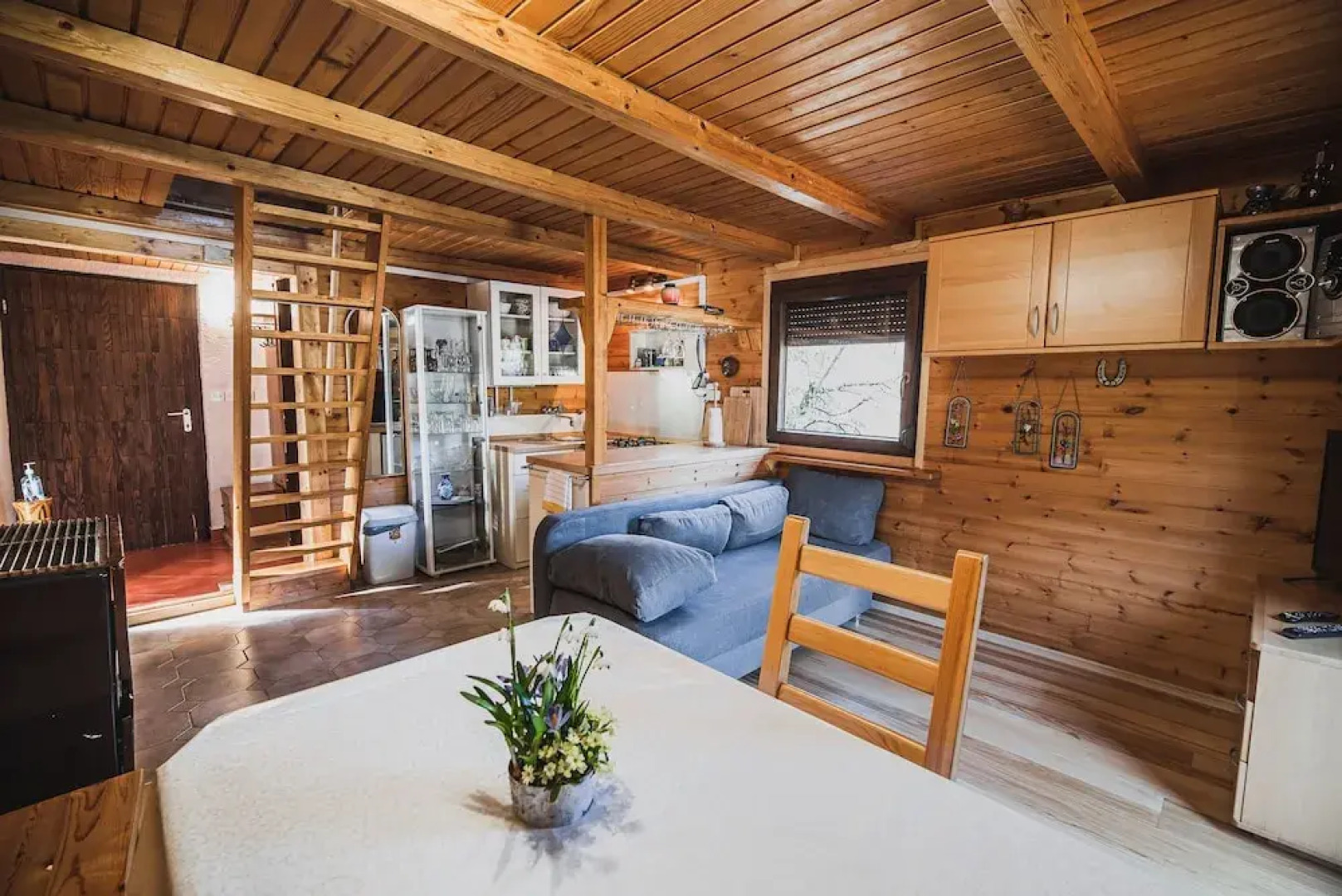 Wooden Cabin Žurej With Hot Tub