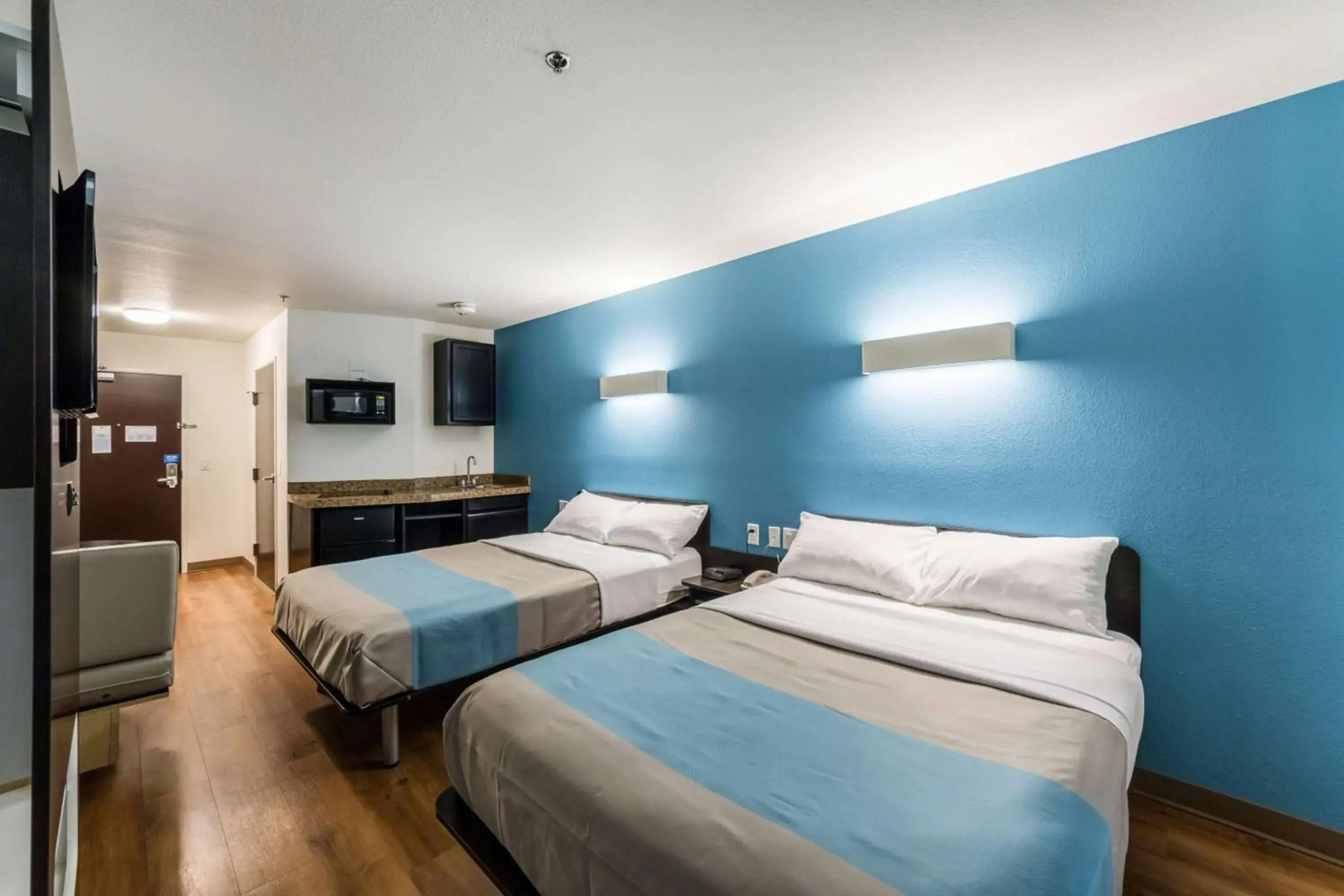 Motel 6 Laredo, TX - Airport