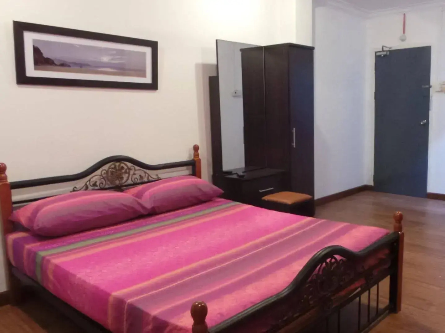 Apek Utama Hotel