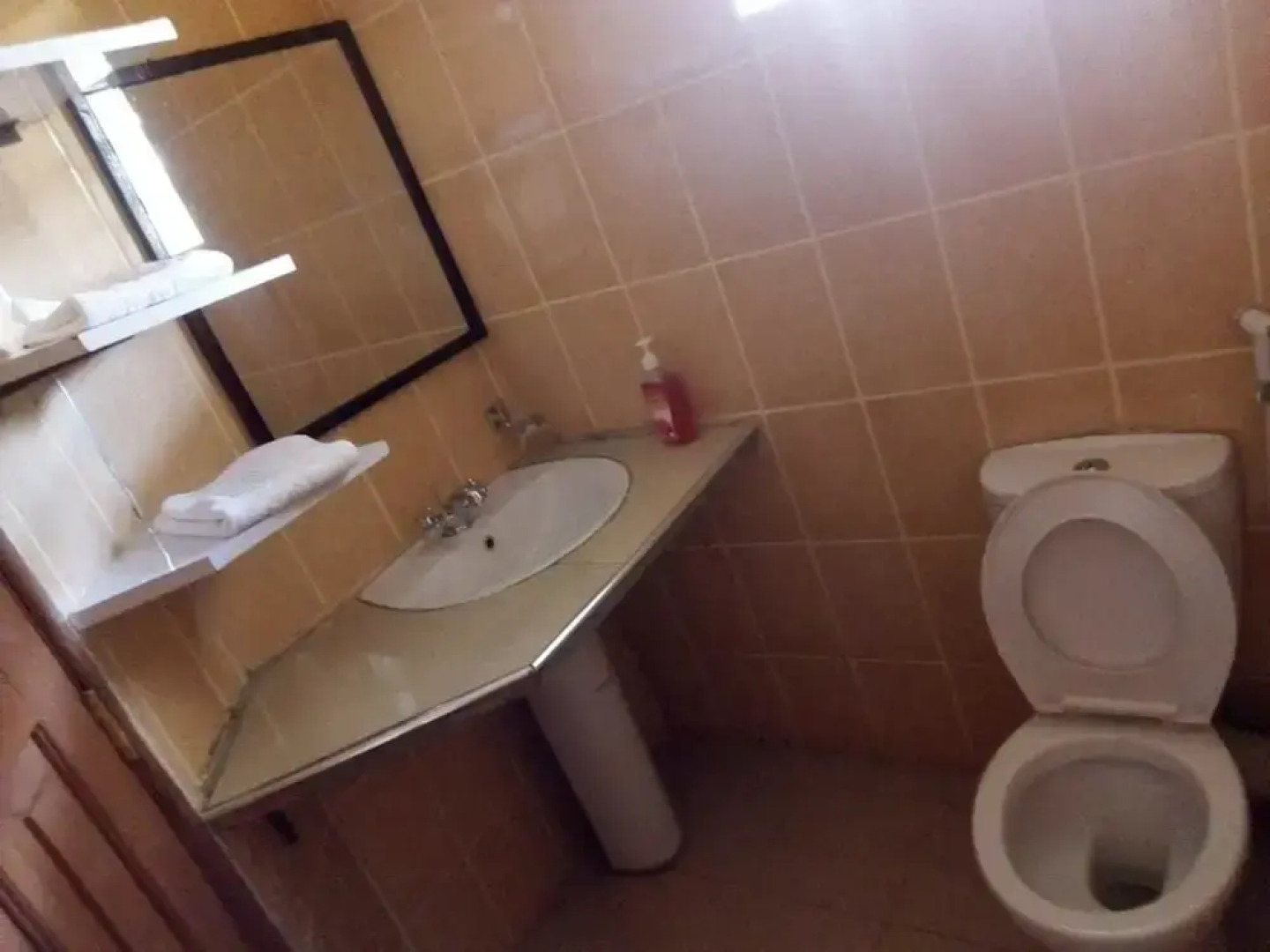 Kibar Mos Hotel and Lodges