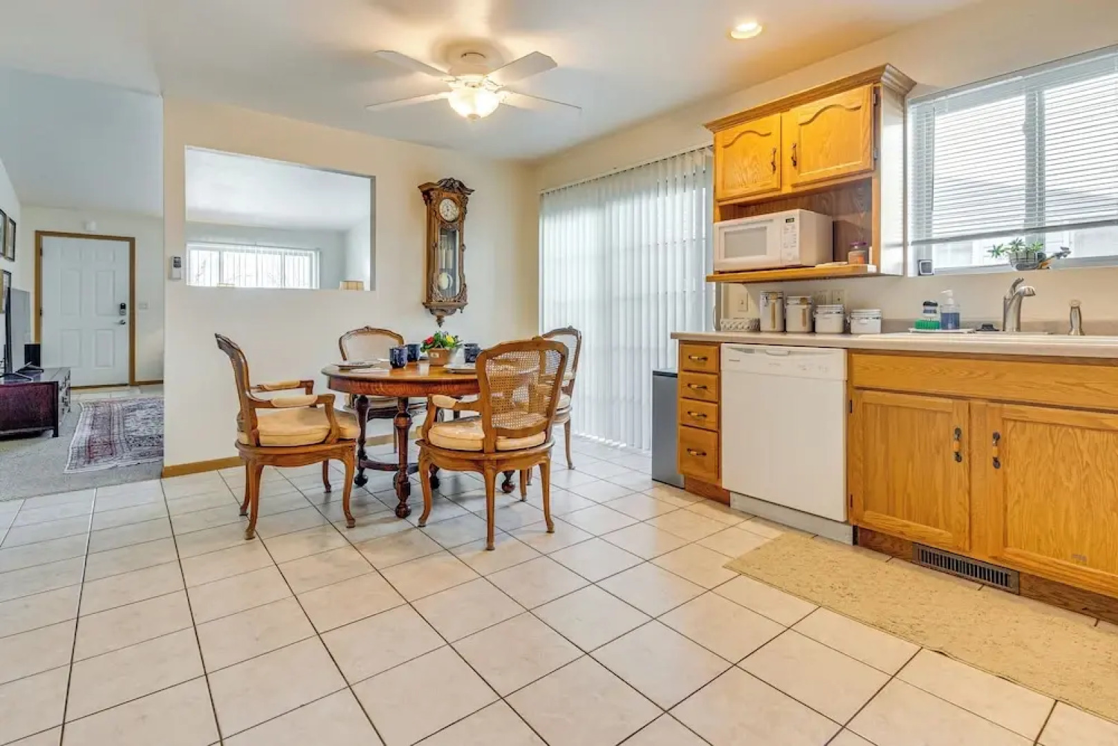 2 Mi to Lake Michigan: Cozy Duplex w/ Private Yard