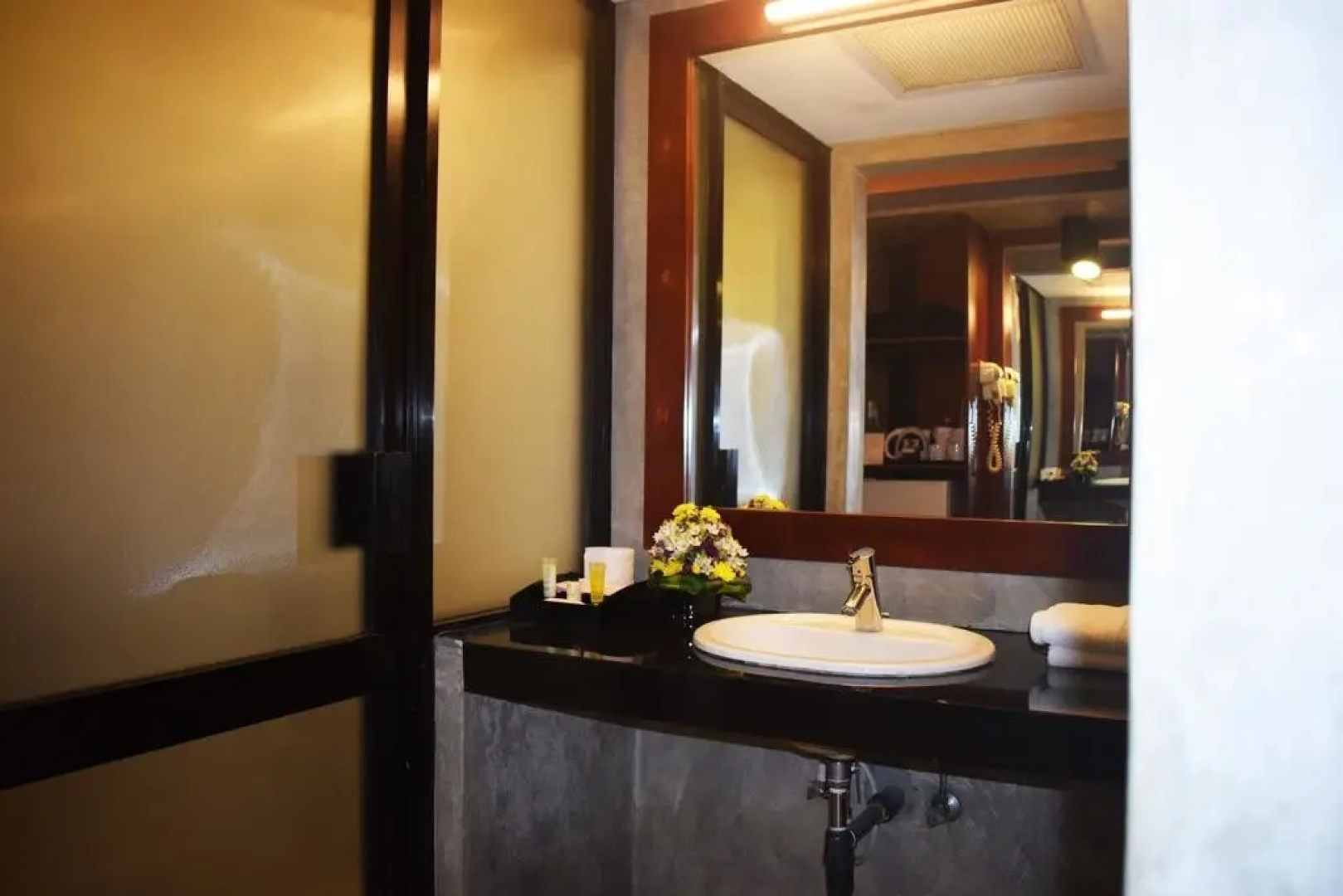 Thilanka Hotel