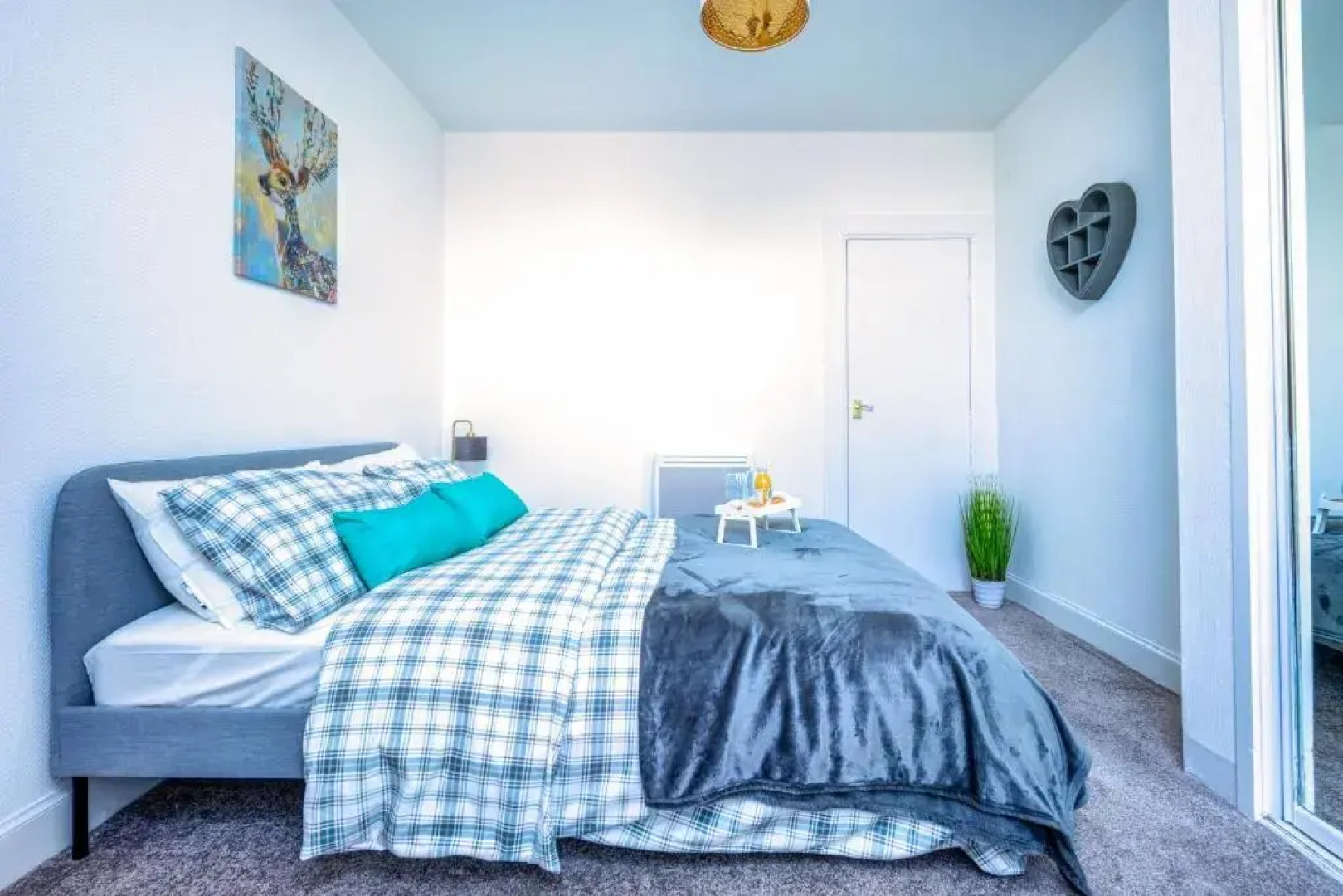 Charlotte's Apartment C