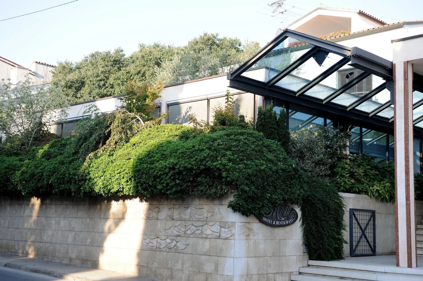 Hotel & Restaurant Milan