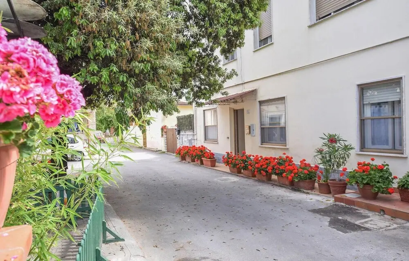 Nice Apartment in Vecchiano With Wifi and 1 Bedrooms