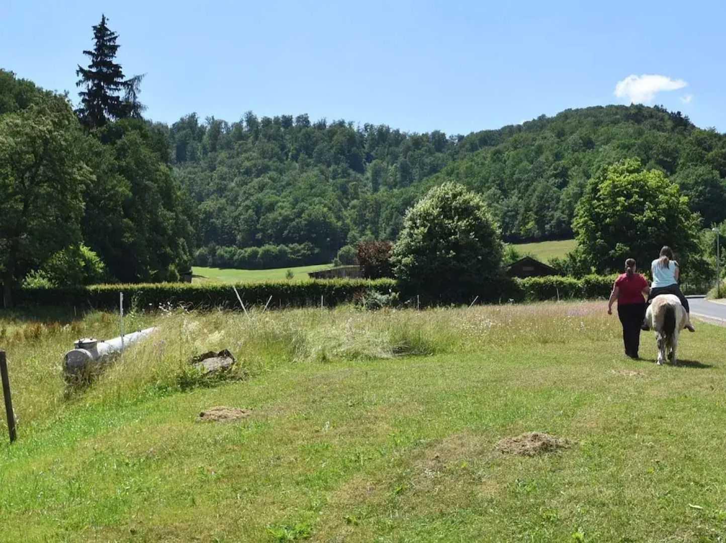 Ferienwohnung mit Eigener Terrasse in Huddingen
