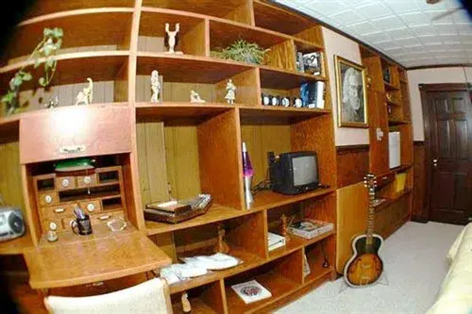 Gelinas Manor Victorian Bed & Breakfast