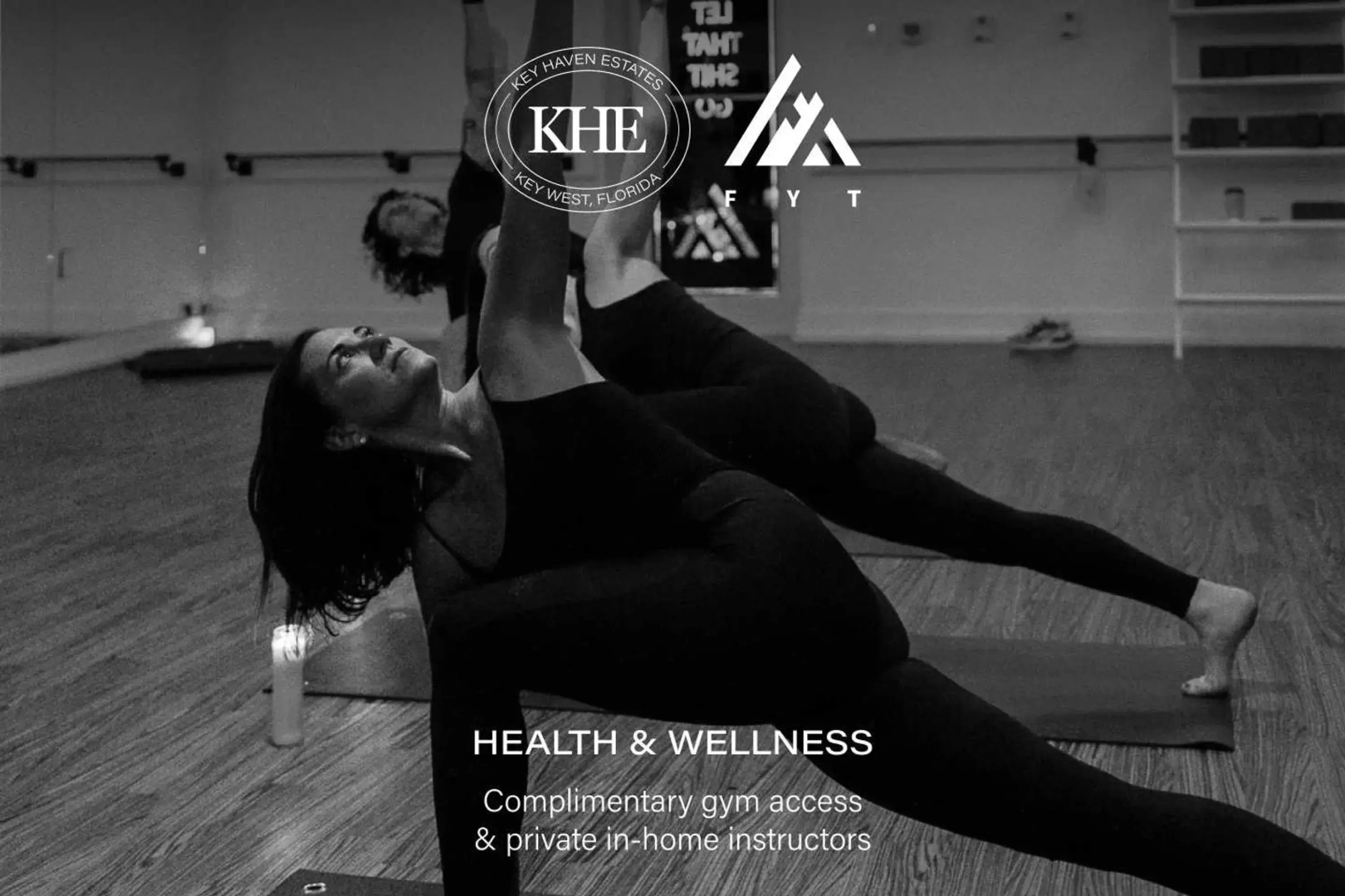 Aquaria House by Brightwild Pool Boat Dock