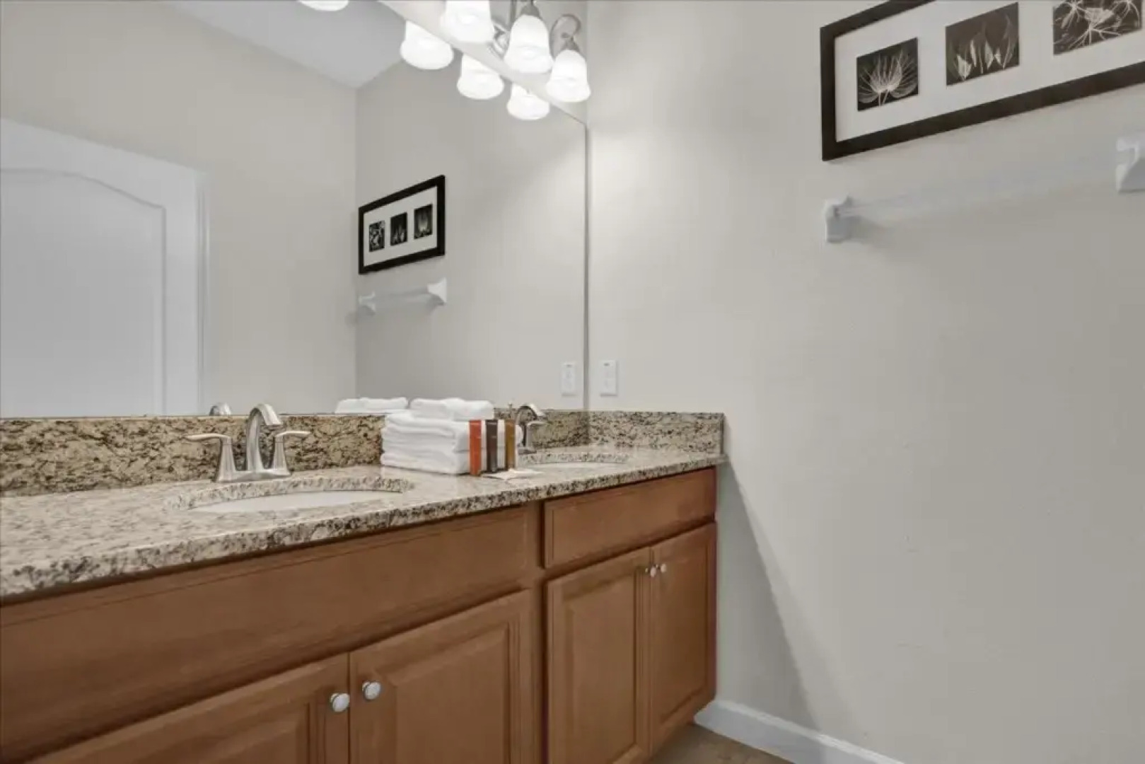 5 Bedrooms / 4 Bathrooms / Paradise Palms (8869 CP), Kissimmee, US