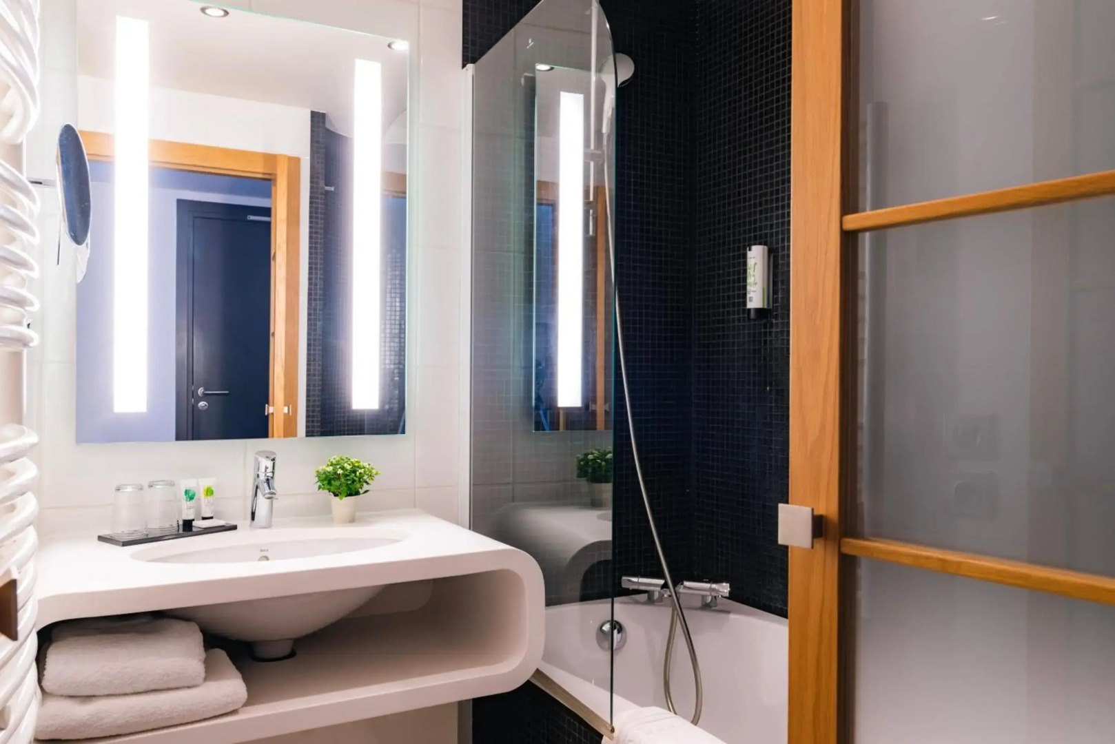 Best Western Plus Hotel Le Rhenan