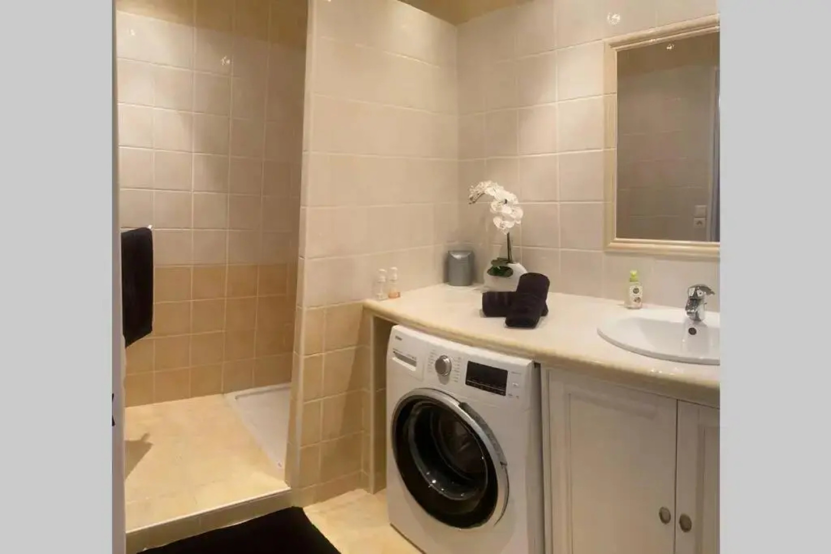 T2 appartement Golfe Juan 47m2 plages et port