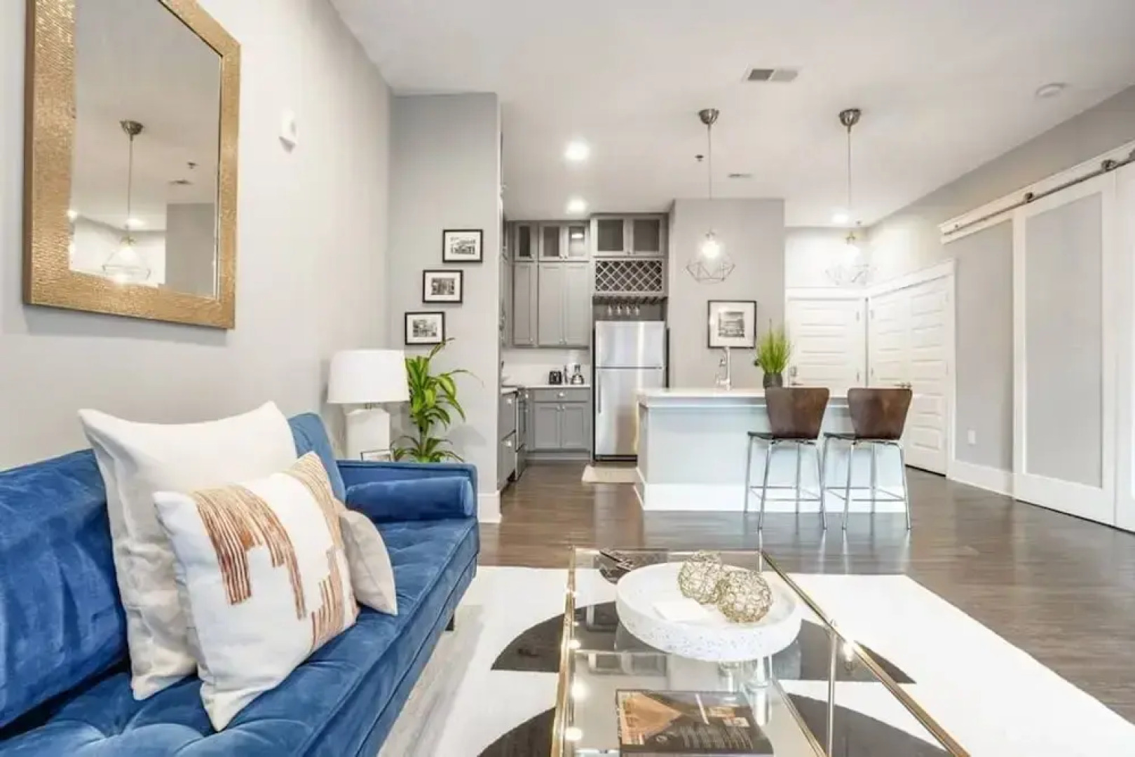 Luxury Apartment Near Emory Hospital University