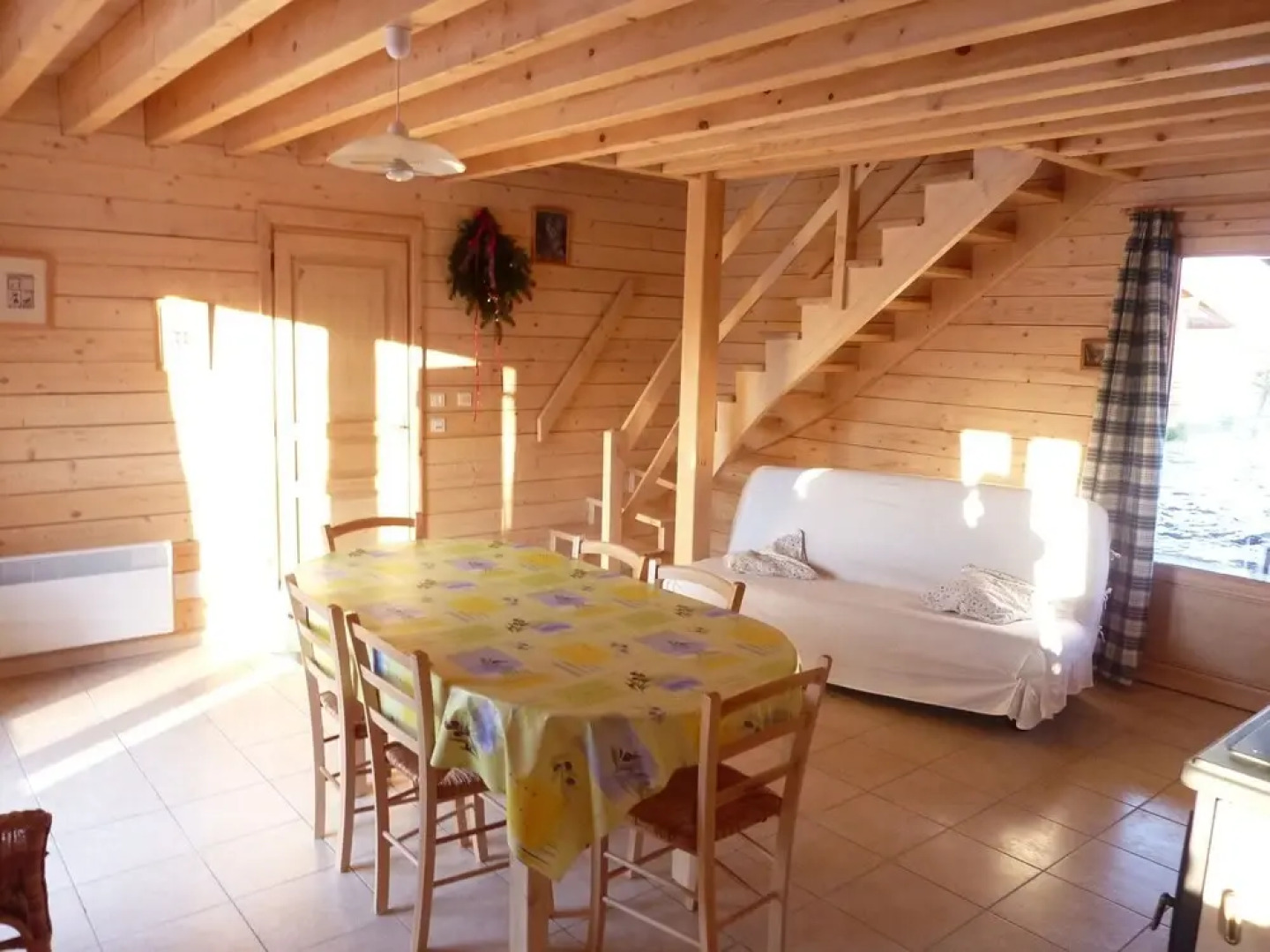 Wooden Chalet With a Washer, Near a Lake