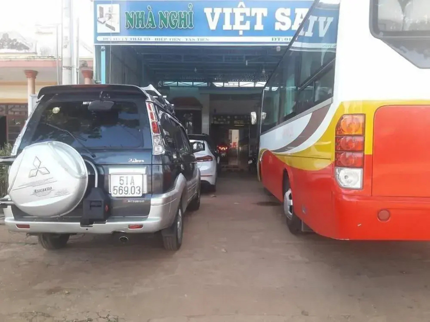 Nha Nghi Viet Sang