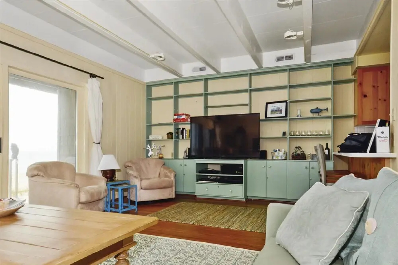 Ocean Hamlet 1 by Long & Foster