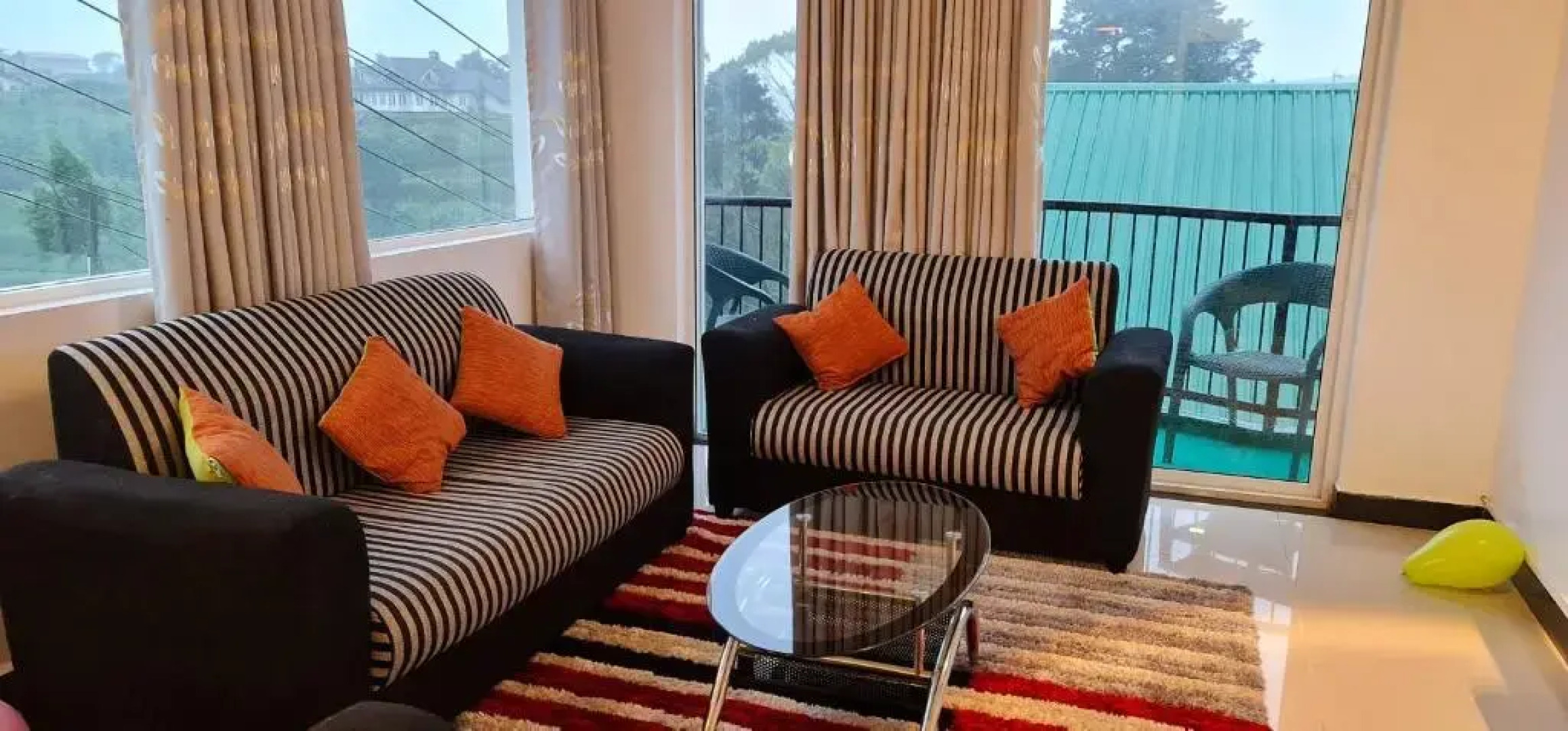 Tea Breeze Luxury Residence