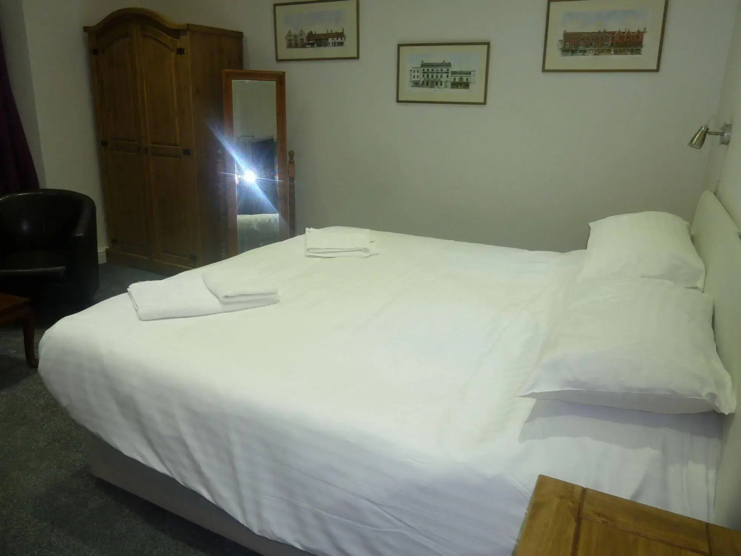 The Coach and Horses Inn