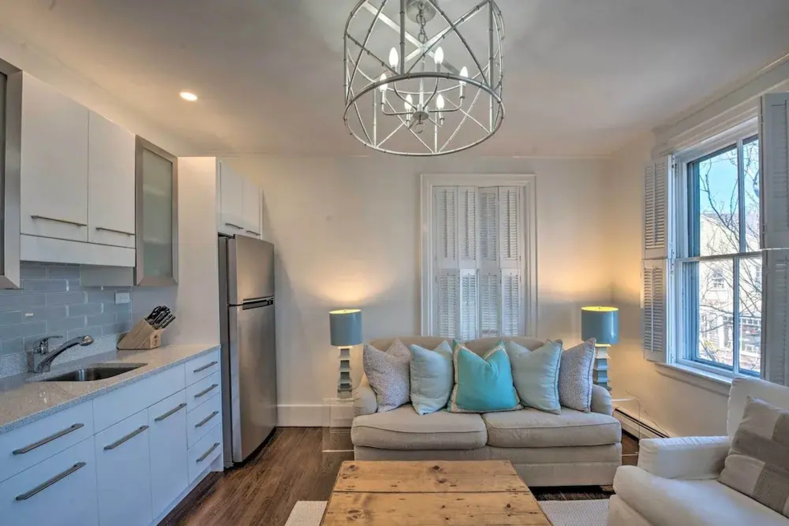 Couples Retreat in Nantucket Walk to Attractions!