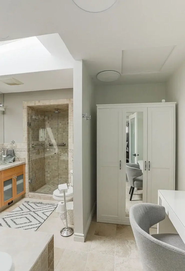 Stunning Views of the Okanagan Lake