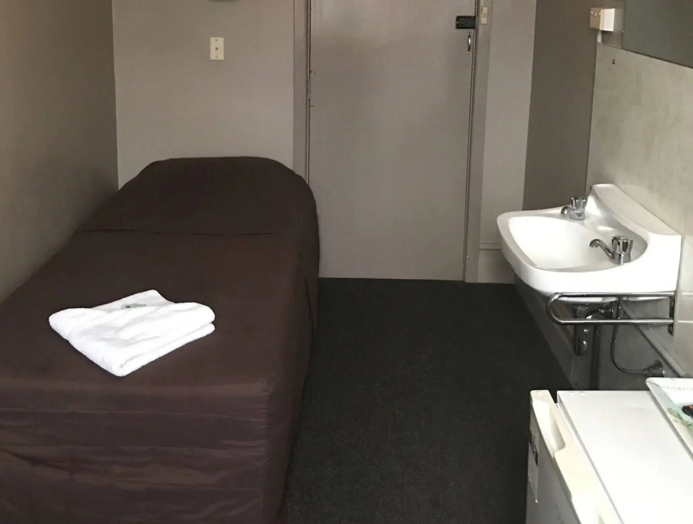 Commercial Hotel Motel Lithgow