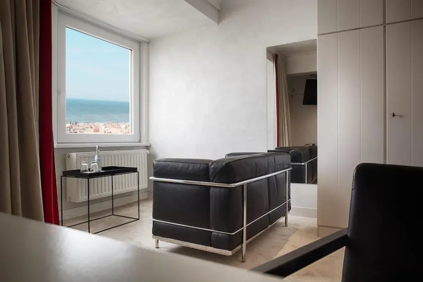 Beach Hotel - Auberge des Rois