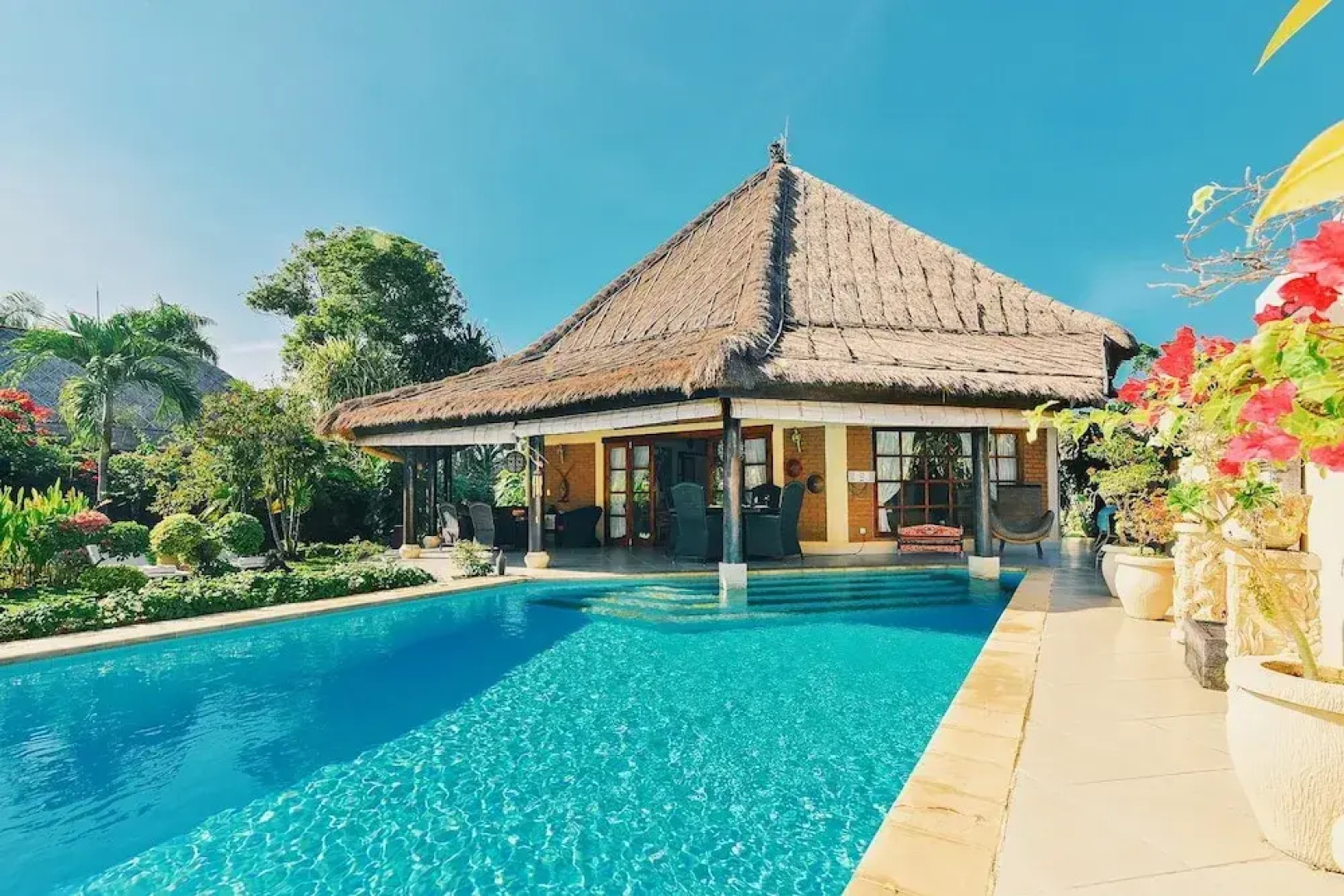 Villa Pelabuhan