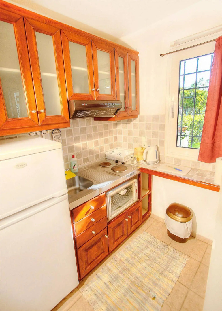 Sunny Garden Apartments