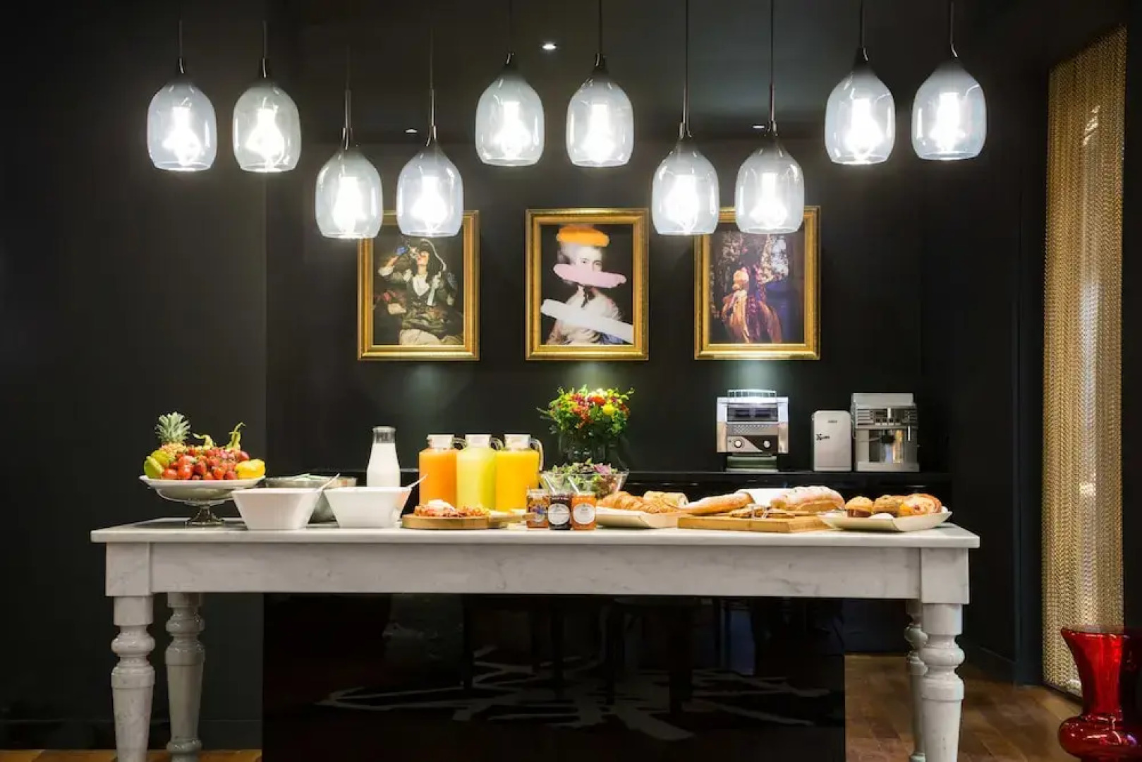 J Plus Boutique Hotel