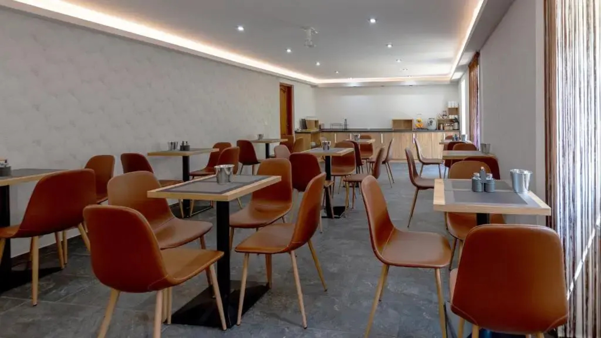 Vén Diófa De Lux Panzió