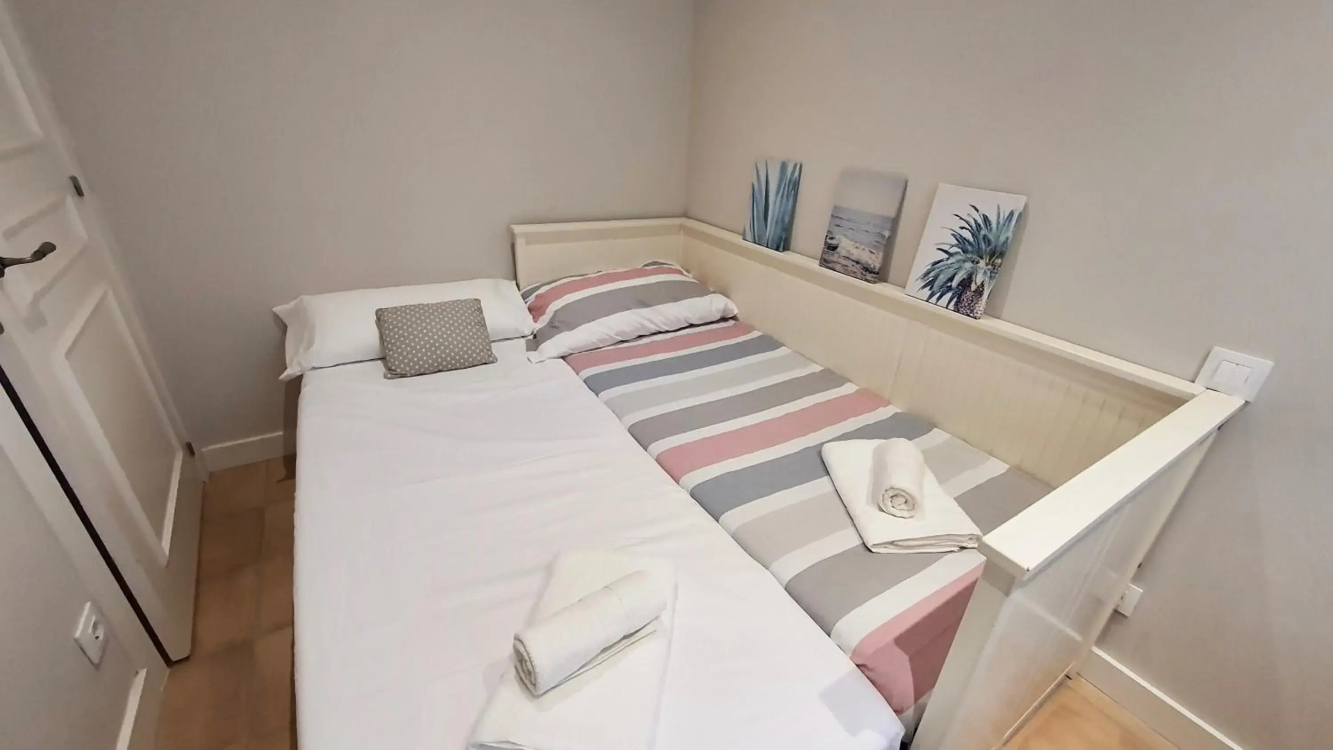 Opening Doors Vilassar. Family house Beach & Relax