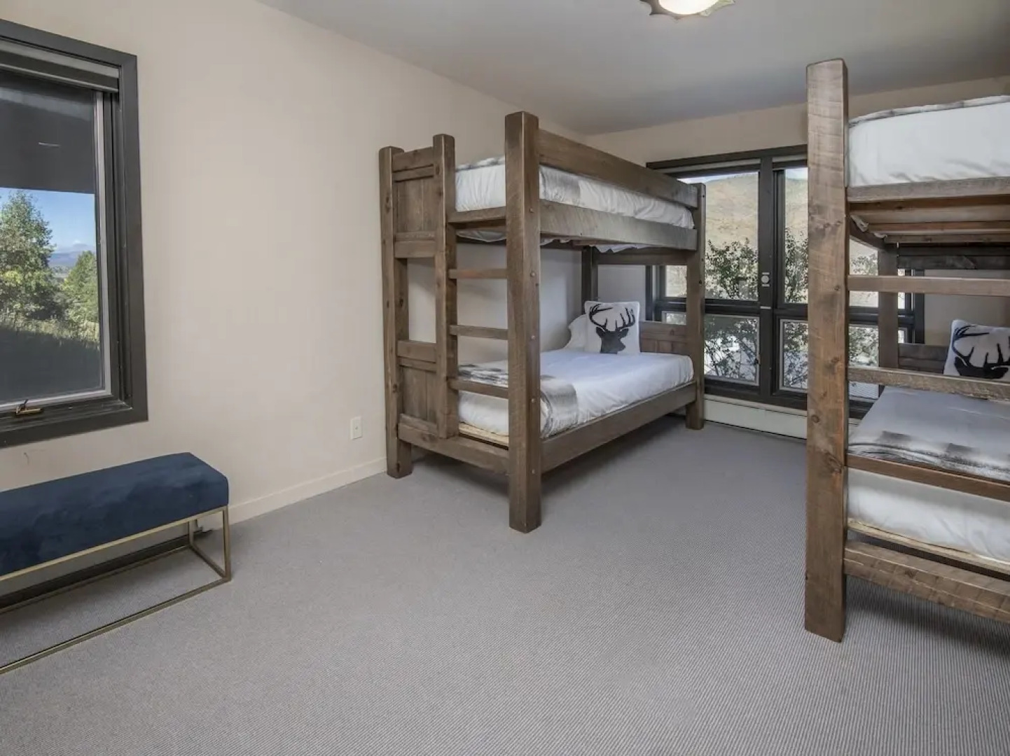 814 Eagle Dr. 4 Bedroom Home by RedAwning