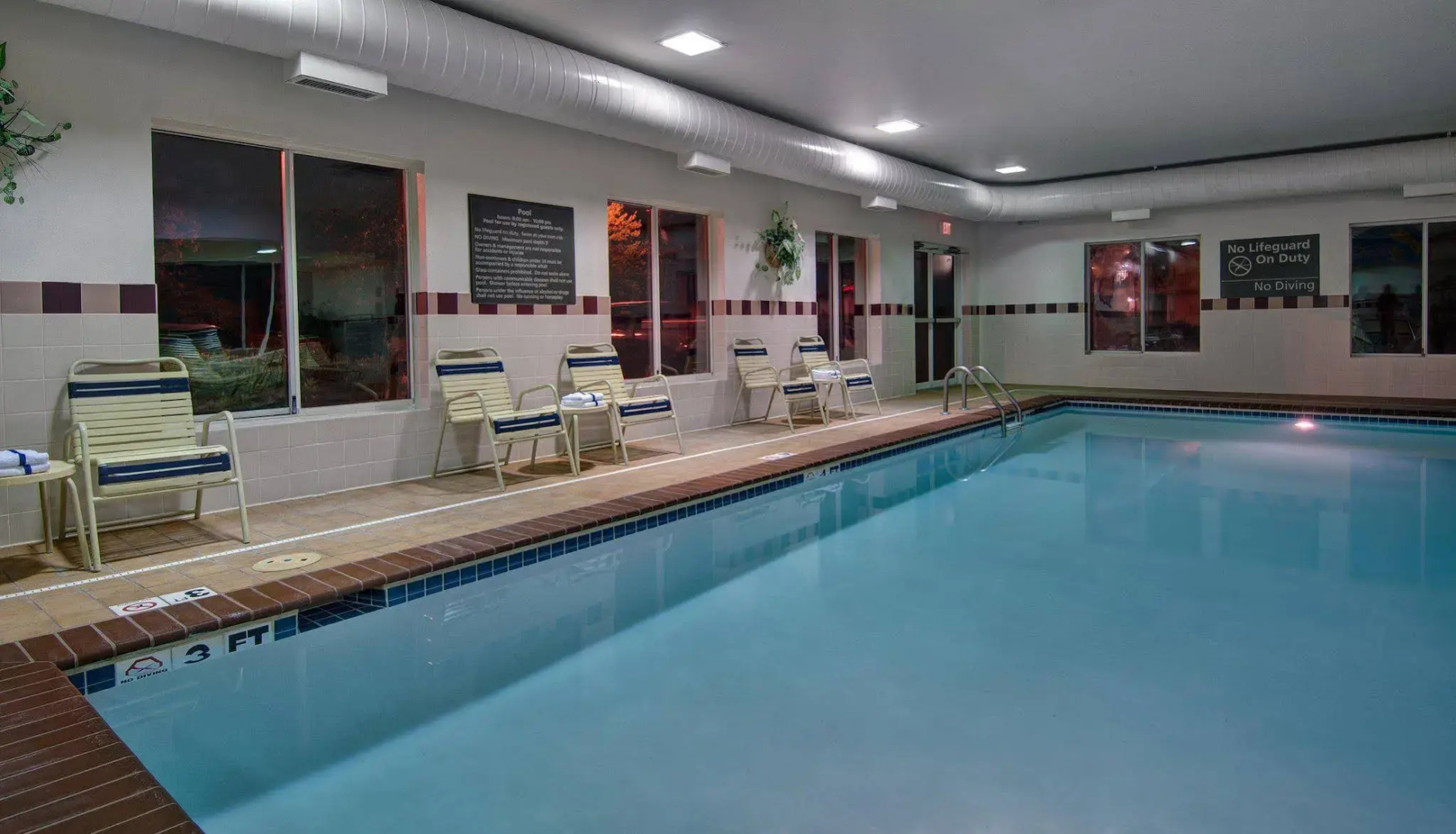 Hampton Inn & Suites Williamsburg-Richmond Rd.