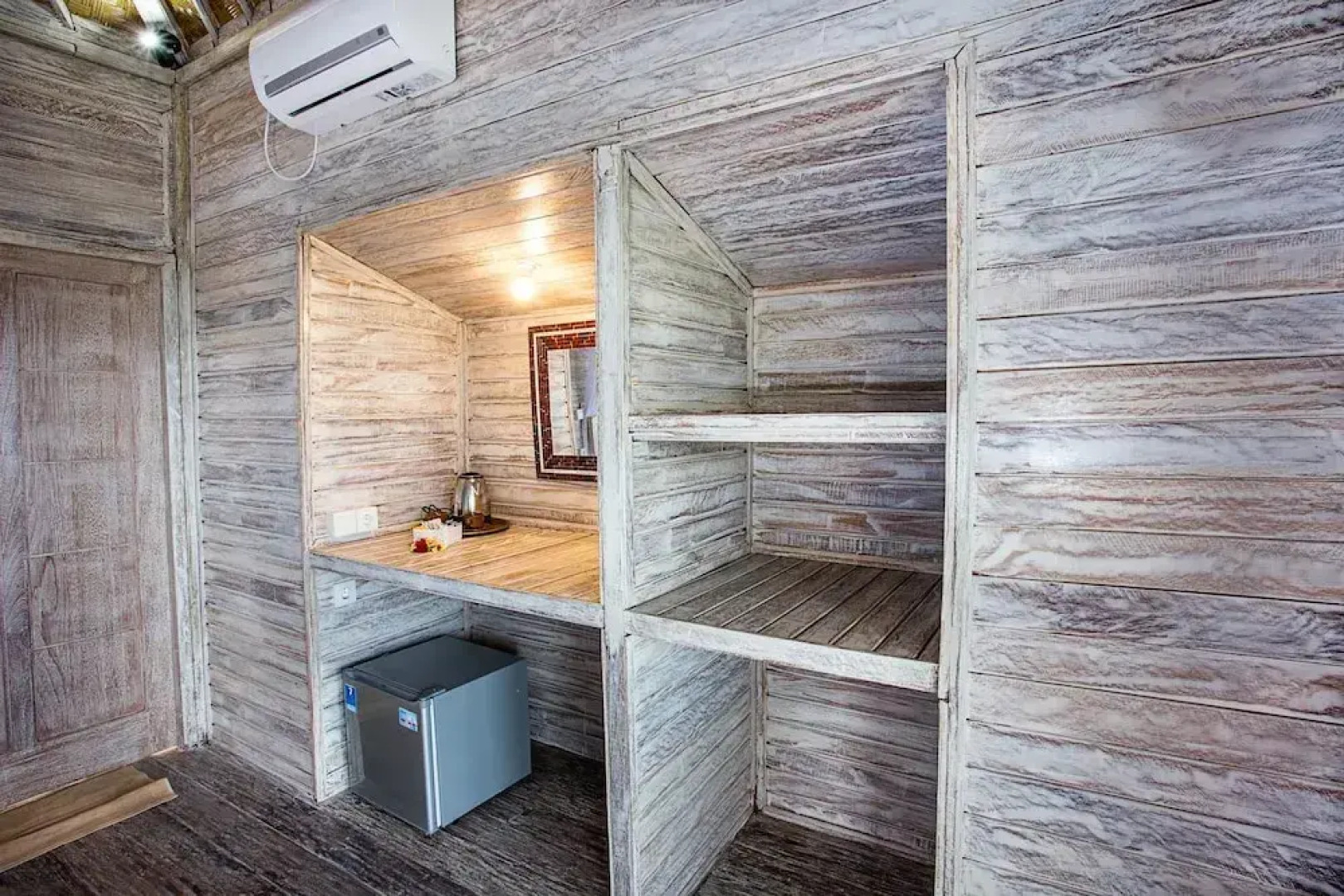 The Puncak Sunset Ceningan