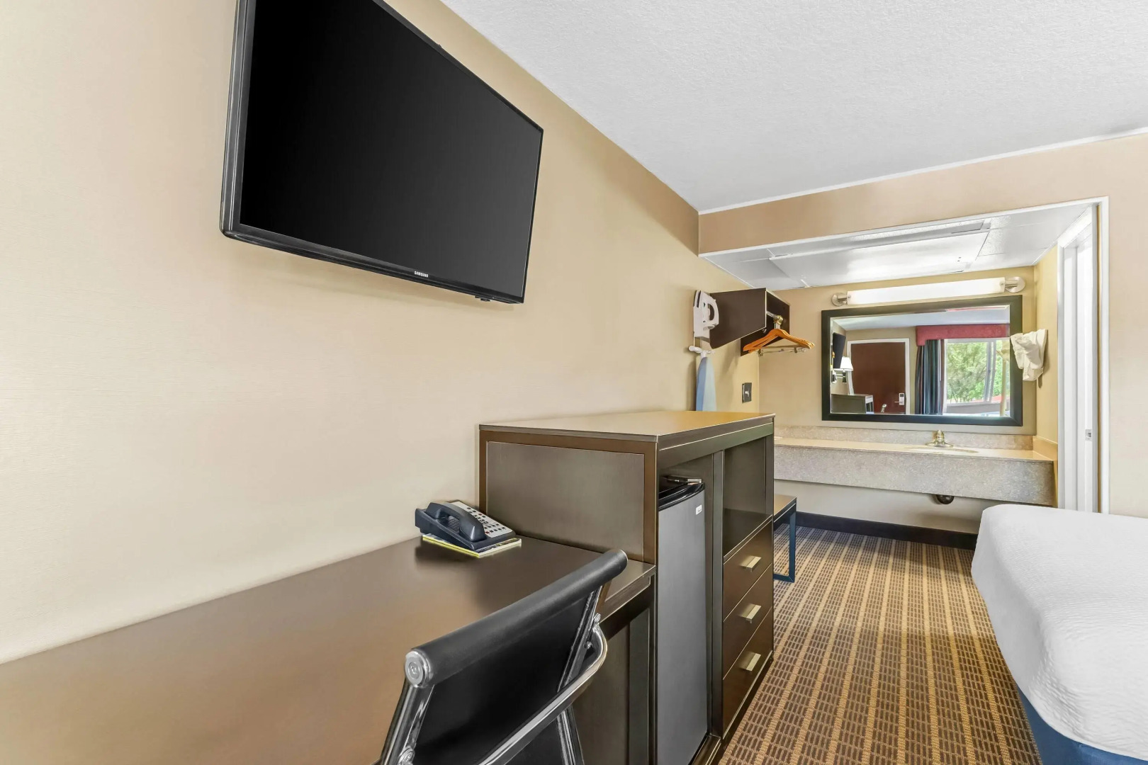 Days Inn by Wyndham Elko