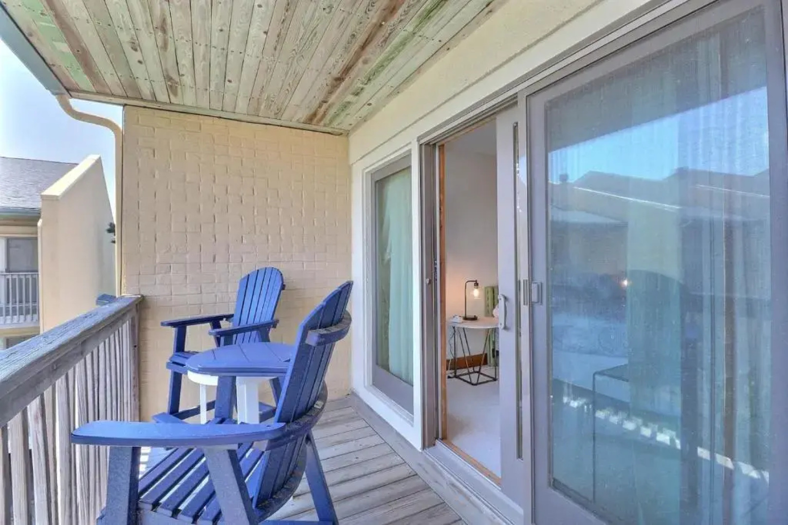 QCB5 Saltaire Sunrise Oceanfront