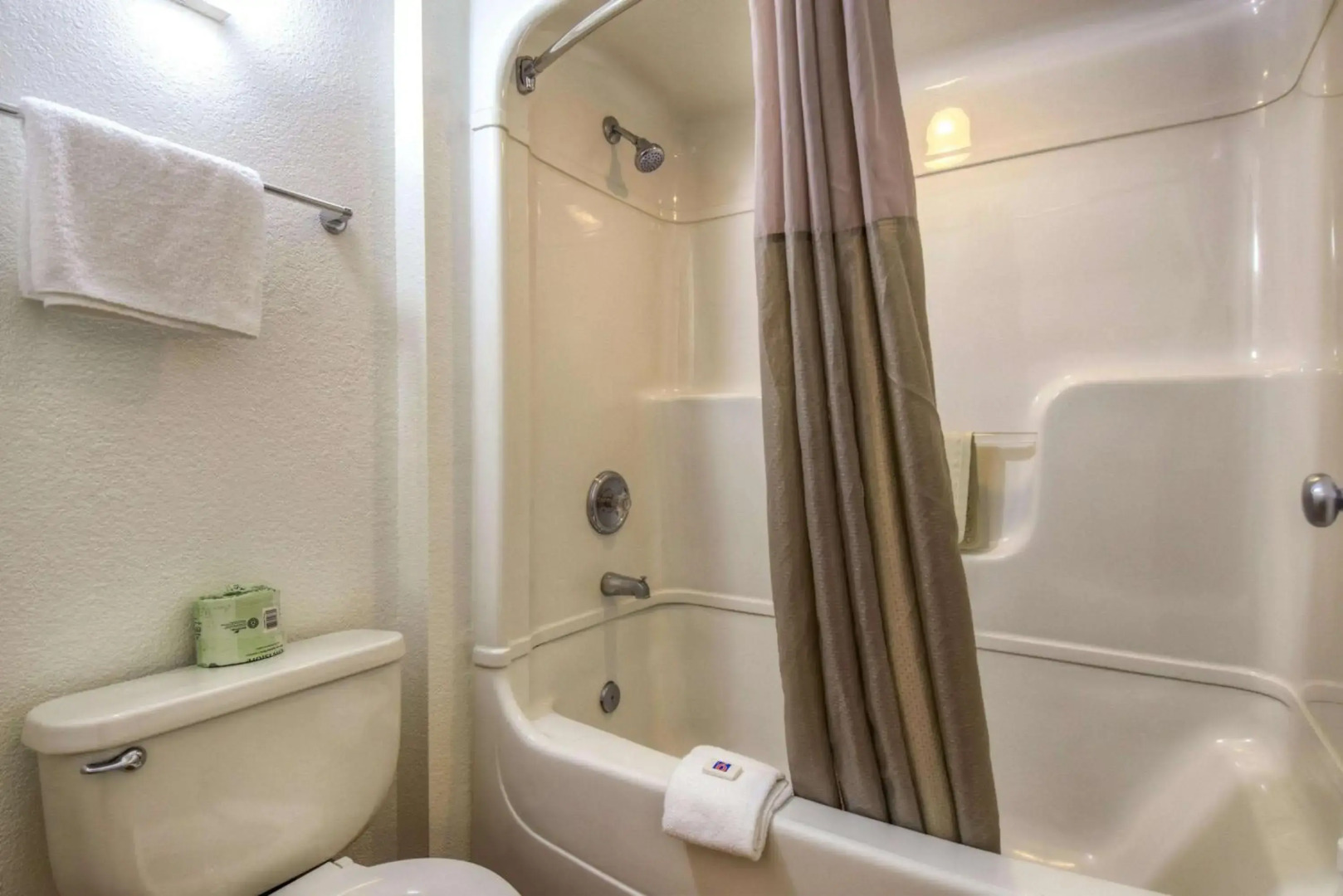 Motel 6 San Dimas, CA - Los Angeles